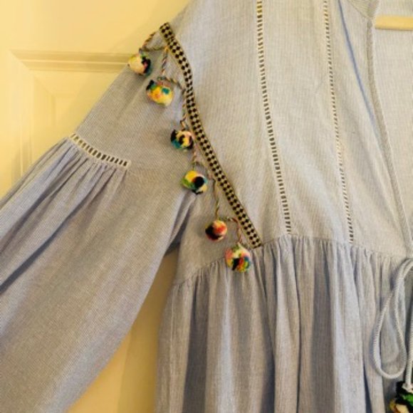 ZARA Funky Blouse- Bell Sleeve - Picture 2 of 4